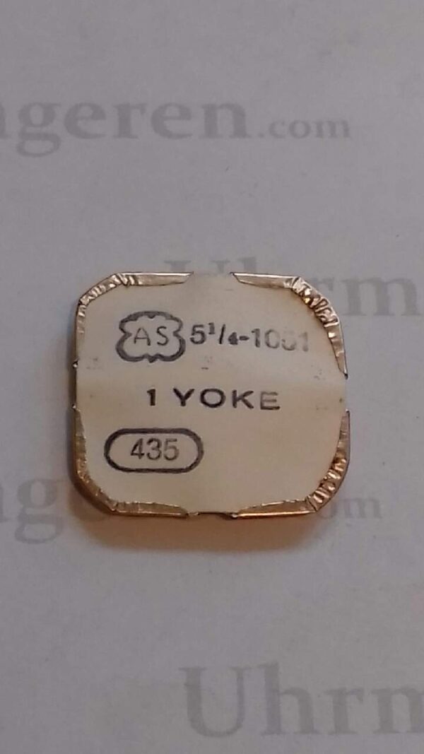 AS Cal. 1051 - 435. Yoke. NOS.