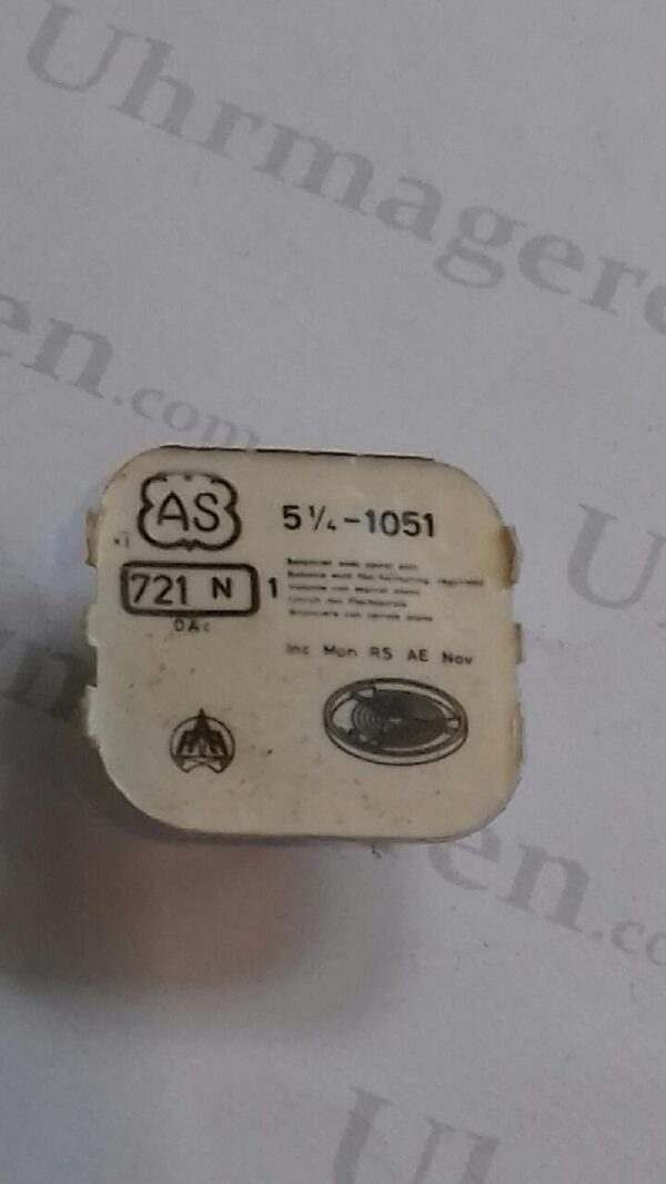 AS Cal. 1051 - 721. Balance with flat hairspring regulated. NOS.