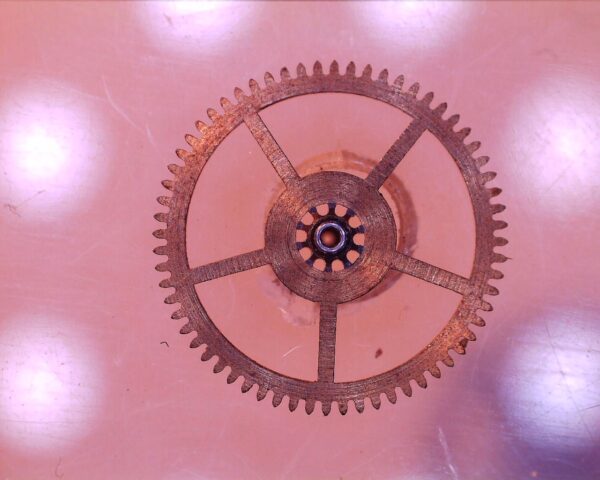 OMEGA 470-1224 Centre wheel.