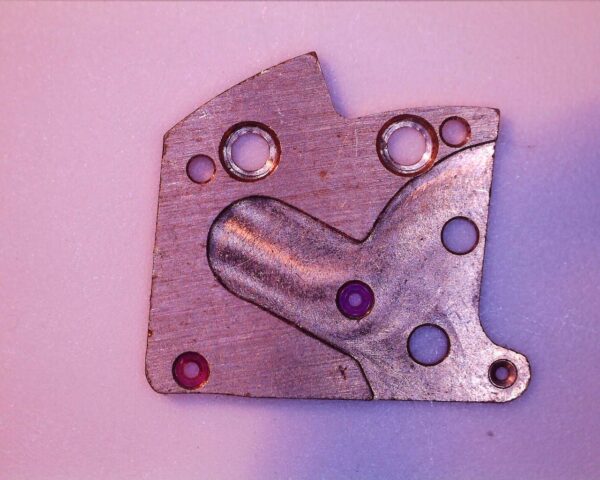 OMEGA 471-1033 Lower bridge for automatic device.