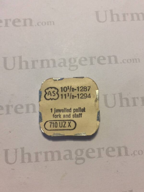 AS Cal. 1287 - 710. jewelled pallet fork and staff. NOS.