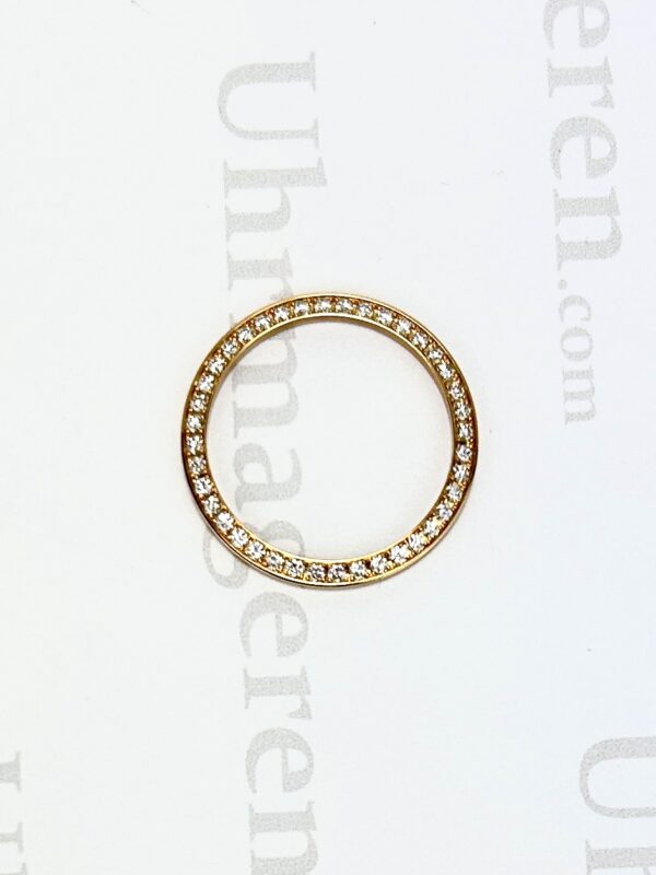 Rolex Original Diamond Bezel 313-69138. Guld