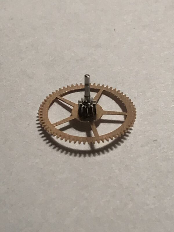 OMEGA 260-1216  Center wheel without cannon pinion