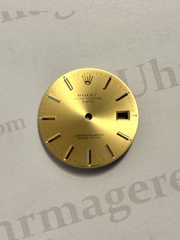 Rolex Oyster perpetual Date dial, Champagne. For ref 15238, 15203 and 15223. (K1-R9-1)