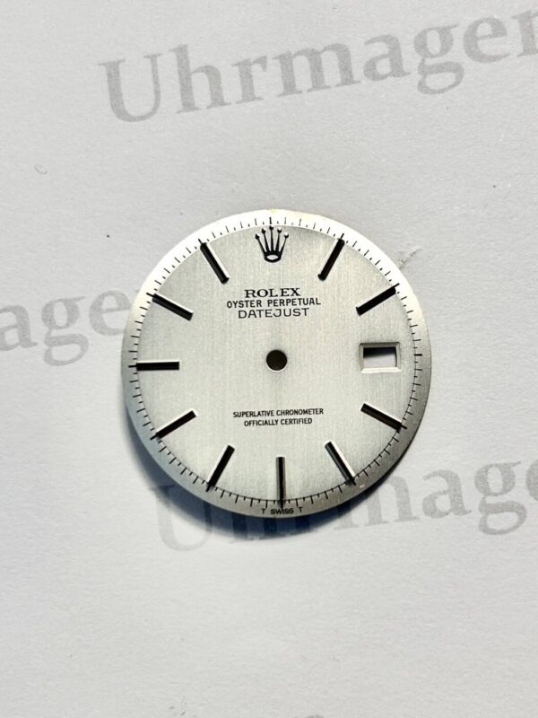 Rolex Datejust dial, silver "pie pan". For ref 1600 and 1601. (K2-R3-1)