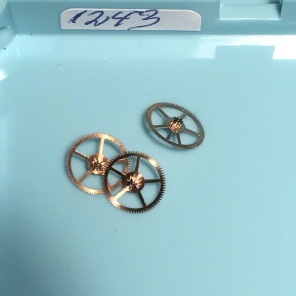 OMEGA 550-1243 Fourth wheel