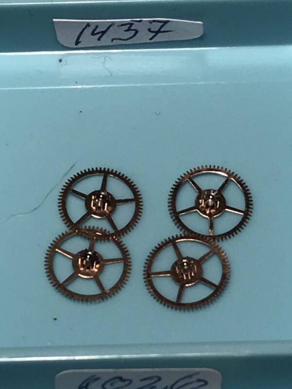 OMEGA 550-1437 Driving gear for ratchet wheel