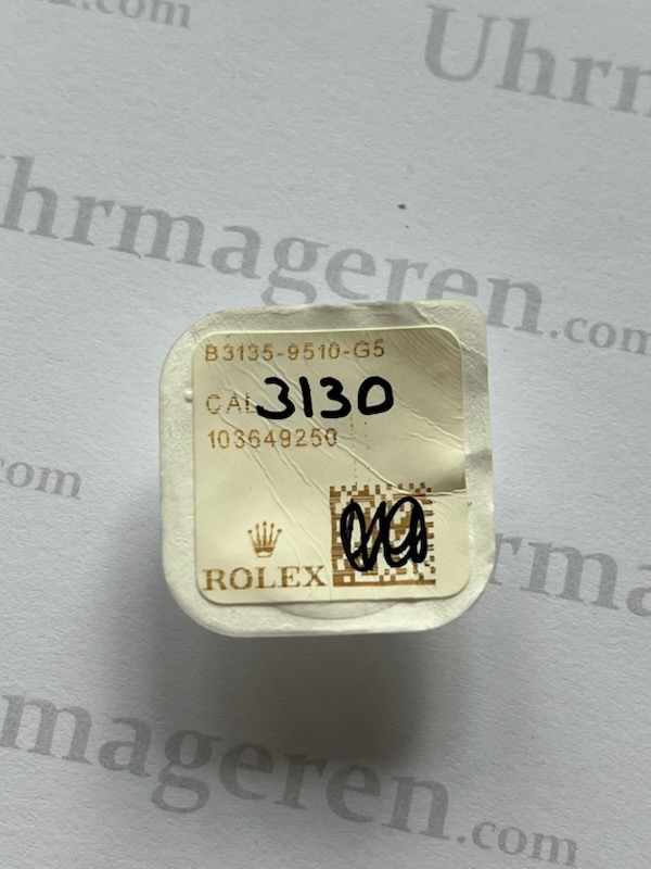 Rolex Cal. 3135 - 9510. Jewel for driving wheel for ratchet wheel support.
