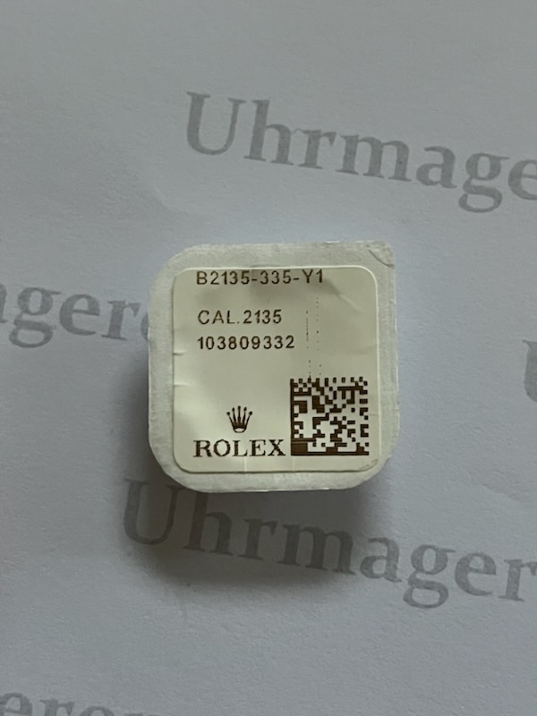 Rolex Cal. 2135-335. Minute pinion with cannon pinion. NOS.